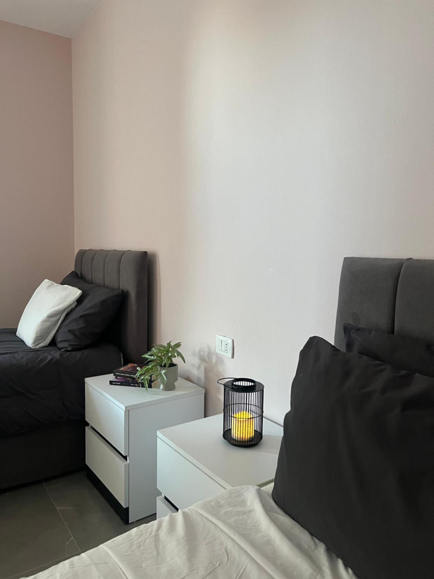 Appartamento Cozyapartmens Tirana Esterno foto