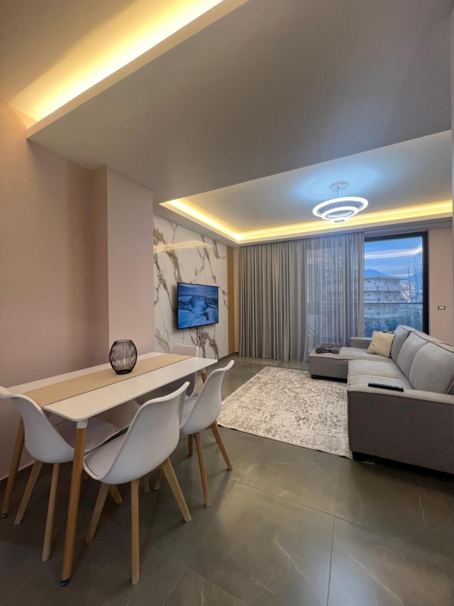 Appartamento Cozyapartmens Tirana Esterno foto
